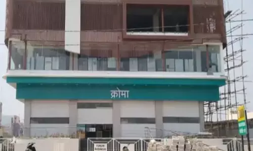 रायपुर : क्रोमा शॉप में चोर का धावा, वारदात CCTV में कैद