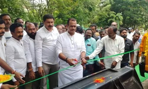 शहरी विकास के लिए सरकार प्रतिबद्ध: Komatireddy शहरी विकास के लिए सरकार प्रतिबद्ध: Komatireddy