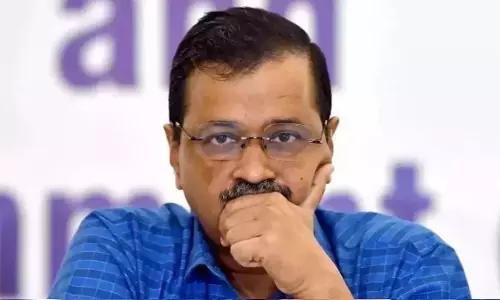 केजरीवाल को बड़ा सियासी झटका, दिल्ली में AAP के 13 पार्षदों ने दिया इस्तीफा