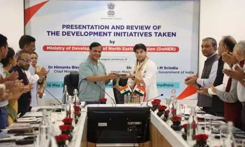 Assam CM और केंद्रीय मंत्री सिंधिया ने राज्य के विकास को बढ़ावा देने के लिए बैठक की