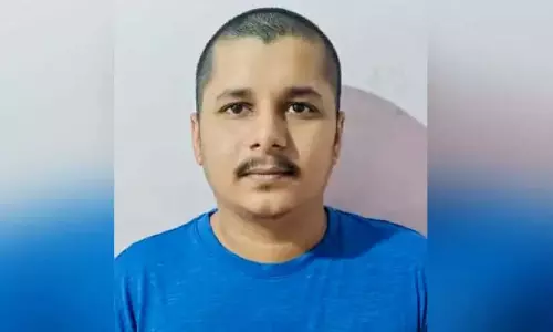 Kerala : वीजा धोखाधड़ी के जरिए विदेश में प्रवेश करने के आरोप में युवक गिरफ्तार Kerala : वीजा धोखाधड़ी के जरिए विदेश में प्रवेश करने के आरोप में युवक गिरफ्तार