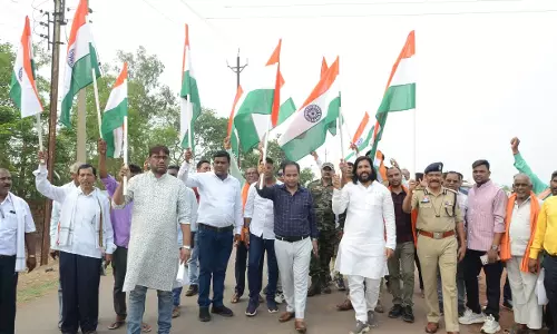 गनौद गांव में देशभक्ति का अद्भुत नज़ारा दिखा गनौद गांव में देशभक्ति का अद्भुत नज़ारा दिखा
