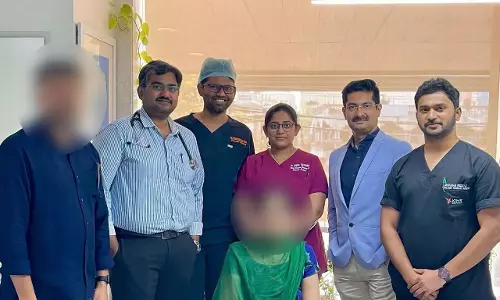 KIMS सर्जनों ने उच्च जोखिम वाली सर्जरी में रेट्रोस्टर्नल गोइटर को सफलतापूर्वक हटाया KIMS सर्जनों ने उच्च जोखिम वाली सर्जरी में रेट्रोस्टर्नल गोइटर को सफलतापूर्वक हटाया