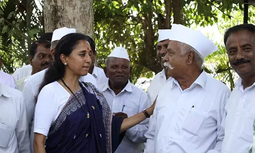 आतंकवाद के खिलाफ रुख के लिए Supriya Sule सर्वदलीय दल में शामिल