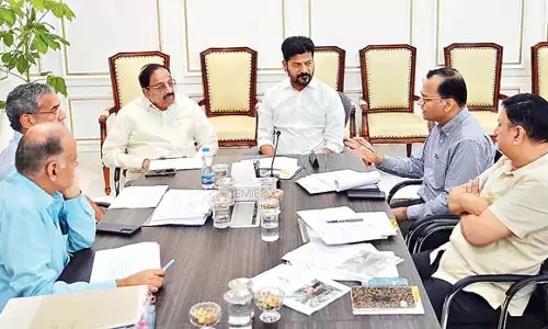 CM Revanth Reddy : व्यापारियों की अनियमितताओं के खिलाफ पीडी एक्ट
