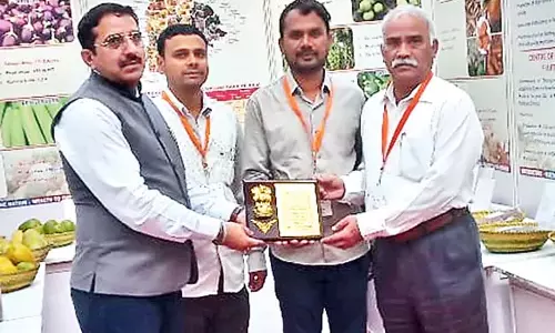 Telangana: राज्य ने एशियाई बागवानी प्रदर्शनी में दो पुरस्कार जीते Telangana: राज्य ने एशियाई बागवानी प्रदर्शनी में दो पुरस्कार जीते