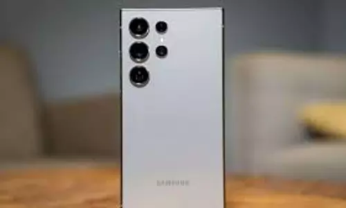 Samsung Galaxy S24 Ultra पर मिल रहा 36% तक डिस्काउंट, Amazon, Flipkart पर सस्ती Samsung Galaxy S24 Ultra पर मिल रहा 36% तक डिस्काउंट, Amazon, Flipkart पर सस्ती