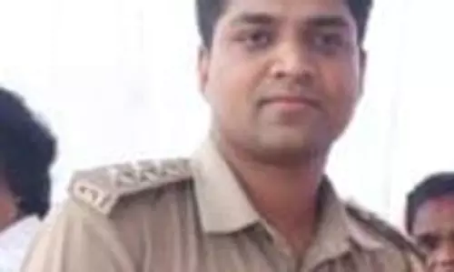 रेंजर की हरकत से महिला कर्मचारी परेशान, पुलिस बोली - सबूत लाओ रेंजर की हरकत से महिला कर्मचारी परेशान, पुलिस बोली - सबूत लाओ