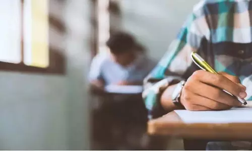 मंगलदाई की छात्रा अन्वेषा गोस्वामी ने HS विज्ञान परीक्षा में टॉप किया मंगलदाई की छात्रा अन्वेषा गोस्वामी ने HS विज्ञान परीक्षा में टॉप किया