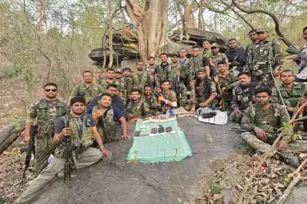 Palamu में पुलिस व नक्सली शशिकांत गंझू के दस्ते के बीज मुठभेड़