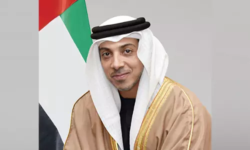 इराक अरब शिखर सम्मेलन में UAE प्रतिनिधिमंडल का नेतृत्व मंसूर बिन जायद ने किया