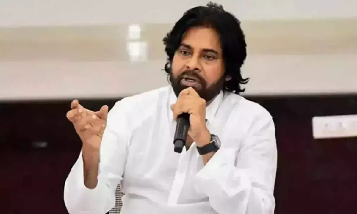 Andhra: उपमुख्यमंत्री ने सशस्त्र बलों के साथ आध्यात्मिक एकजुटता का आह्वान किया