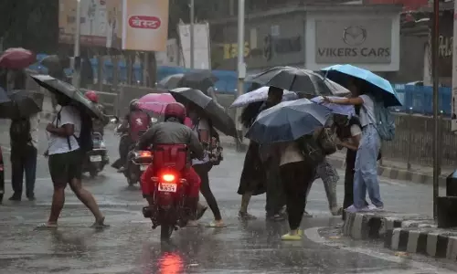 हैदराबाद मौसम अपडेट आईएमडी ने 18 मई तक भारी बारिश येलो अलर्ट जारी किया,तेलंगाना जिलेवार पूर्वानुमान पढ़े हैदराबाद मौसम अपडेट आईएमडी ने 18 मई तक भारी बारिश येलो अलर्ट जारी किया,तेलंगाना जिलेवार पूर्वानुमान पढ़े