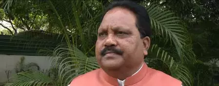 शशि थरूर के नाम पर कांग्रेस को आपत्ति क्यों, दलगत राजनीति से उठना होगा ऊपर : प्रदीप सिंह शशि थरूर के नाम पर कांग्रेस को आपत्ति क्यों, दलगत राजनीति से उठना होगा ऊपर : प्रदीप सिंह
