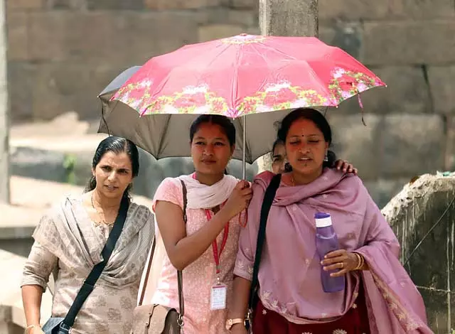 Tamil Nadu में अब कम होगा सूर्य का प्रभाव Tamil Nadu में अब कम होगा सूर्य का प्रभाव