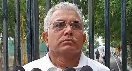 भारत के खिलाफ जाना बांग्लादेश के लिए सही नहीं: दिलीप घोष भारत के खिलाफ जाना बांग्लादेश के लिए सही नहीं: दिलीप घोष