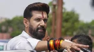 BIHAR: बिहार में सीएम रेस तेज, चिराग पासवान का बिहार प्रेम BIHAR: बिहार में सीएम रेस तेज, चिराग पासवान का बिहार प्रेम