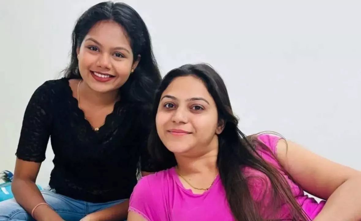IB ने पाकिस्तान के लिए जासूसी करने की आरोपी महिला से संबंधों को लेकर ओडिशा की यूट्यूबर से पूछताछ की IB ने पाकिस्तान के लिए जासूसी करने की आरोपी महिला से संबंधों को लेकर ओडिशा की यूट्यूबर से पूछताछ की