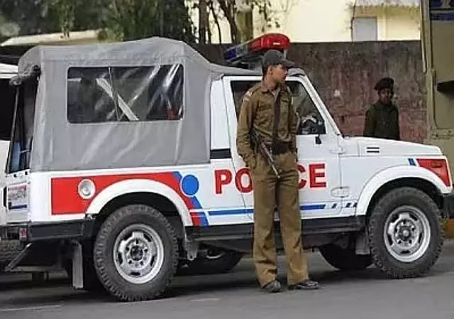 Haryana में पाकिस्तान के लिए जासूसी करने के आरोप में युवक गिरफ्तार Haryana में पाकिस्तान के लिए जासूसी करने के आरोप में युवक गिरफ्तार