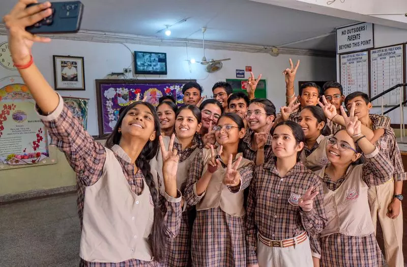 Haryana 10वीं कक्षा के नतीजे घोषित, 94.06 प्रतिशत पास होने के साथ लड़कियां लड़कों से आगे Haryana 10वीं कक्षा के नतीजे घोषित, 94.06 प्रतिशत पास होने के साथ लड़कियां लड़कों से आगे