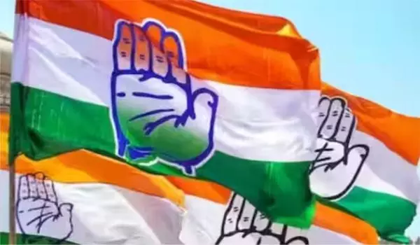 Kolkata: पश्चिम बंगाल युवा कांग्रेस को मिला चार सदस्यीय नेतृत्व, अध्यक्ष पद खाली Kolkata: पश्चिम बंगाल युवा कांग्रेस को मिला चार सदस्यीय नेतृत्व, अध्यक्ष पद खाली