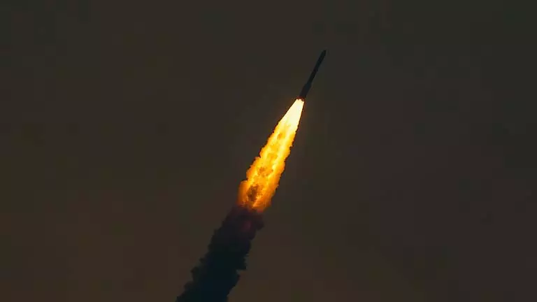 तीसरे चरण में दबाव समस्या से PSLV-C61 मिशन सफल नहीं हो सका: ISRO तीसरे चरण में दबाव समस्या से PSLV-C61 मिशन सफल नहीं हो सका: ISRO