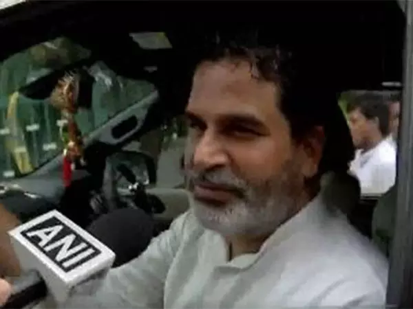 पूर्व केंद्रीय मंत्री RCP Singh प्रशांत किशोर की पार्टी में शामिल हुए पूर्व केंद्रीय मंत्री RCP Singh प्रशांत किशोर की पार्टी में शामिल हुए