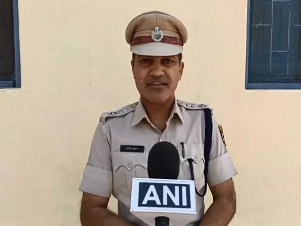 राजस्थान के डूंगरपुर में तेज रफ्तार ट्रक ने चार लोगों की जान ली: Police राजस्थान के डूंगरपुर में तेज रफ्तार ट्रक ने चार लोगों की जान ली: Police
