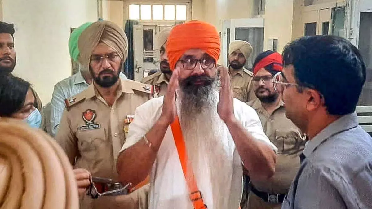 SGPC: राजोआना की दया याचिका रद्द नहीं होगी SGPC: राजोआना की दया याचिका रद्द नहीं होगी