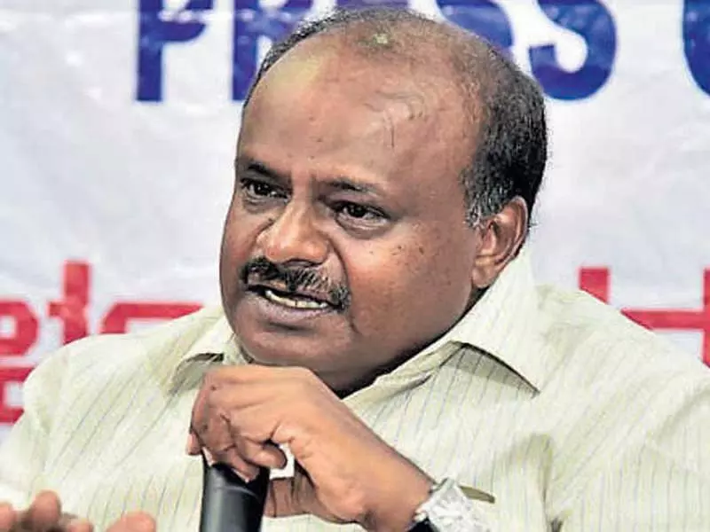 ग्रेटर बैंगलोर नहीं, बल्कि लुटेरों का बैंगलोर: एचडीके की आलोचना ग्रेटर बैंगलोर नहीं, बल्कि लुटेरों का बैंगलोर: एचडीके की आलोचना