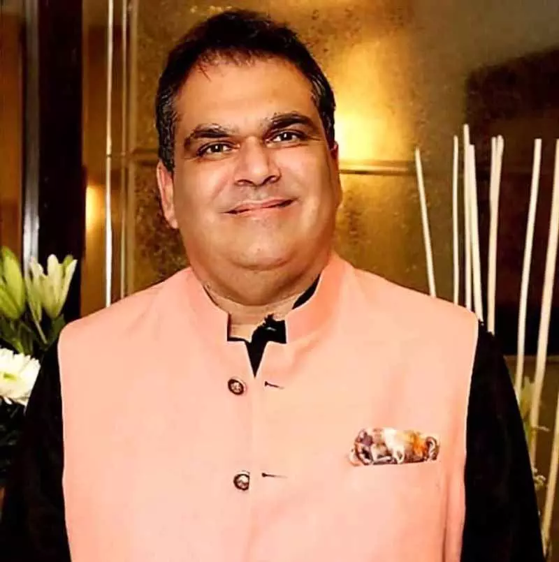 MP Arora ने सरकारी स्कूल में बांटी यूनिफॉर्म MP Arora ने सरकारी स्कूल में बांटी यूनिफॉर्म