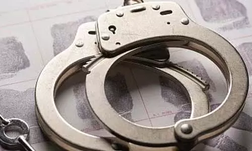 Mumbai : नालासोपारा में घर में मेफेड्रोन ड्रग पकाने के आरोप में घाना की महिला गिरफ्तार