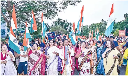 महिलाओं ने निकाली Sindoor  यात्रा