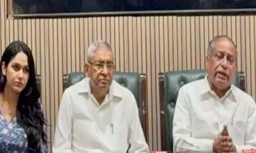 15 पार्षद आप से अलग होकर बना रहे हैं नई पार्टी 15 पार्षद आप से अलग होकर बना रहे हैं नई पार्टी