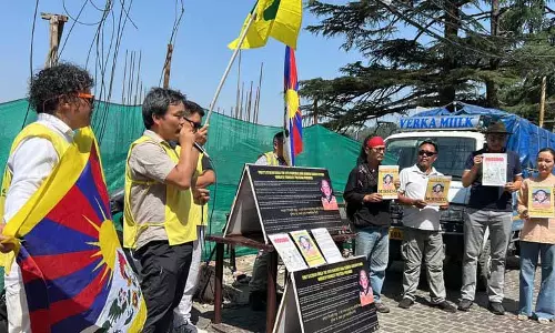 तिब्बतियों ने चीन के खिलाफ प्रदर्शन किया, Panchen Lama की रिहाई की मांग की