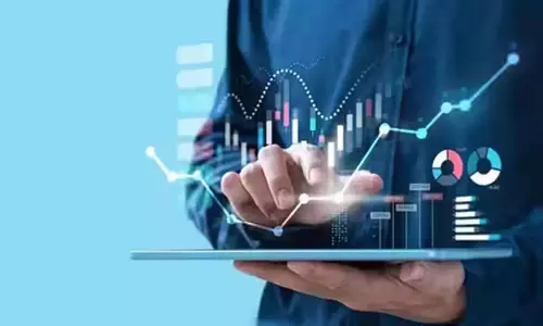 Nifty के लिए आउटलुक तेजी का बना हुआ है, गिरावट पर खरीदारी की रणनीति अपनाएं: विश्लेषक Nifty के लिए आउटलुक तेजी का बना हुआ है, गिरावट पर खरीदारी की रणनीति अपनाएं: विश्लेषक