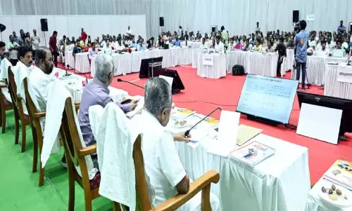 Kerala : मुख्यमंत्री ने निलक्कल अस्पताल का निर्माण पूरा करने का निर्देश दिया