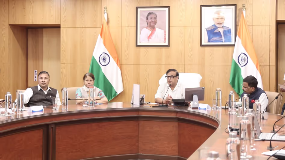 Assam : हिमंत बिस्वा सरमा ने राज्यव्यापी समीक्षा बैठक की