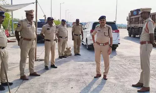 अवैध पशु परिवहन को नियंत्रित करने के लिए खम्मम में सात जांच चौकियां स्थापित की गईं: CP Dutta