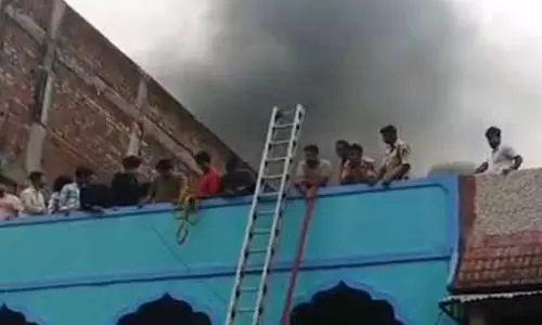 Charminar के पास भीषण आग में 17 की मौत (लीड)