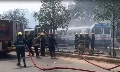 Telangana : इंडियन ऑयल कॉर्पोरेशन, चेरलापल्ली में आग दुर्घटना