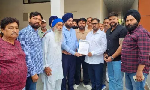 AJKTWA प्रतिनिधिमंडल ने परिवहन मंत्री से मुलाकात की AJKTWA प्रतिनिधिमंडल ने परिवहन मंत्री से मुलाकात की