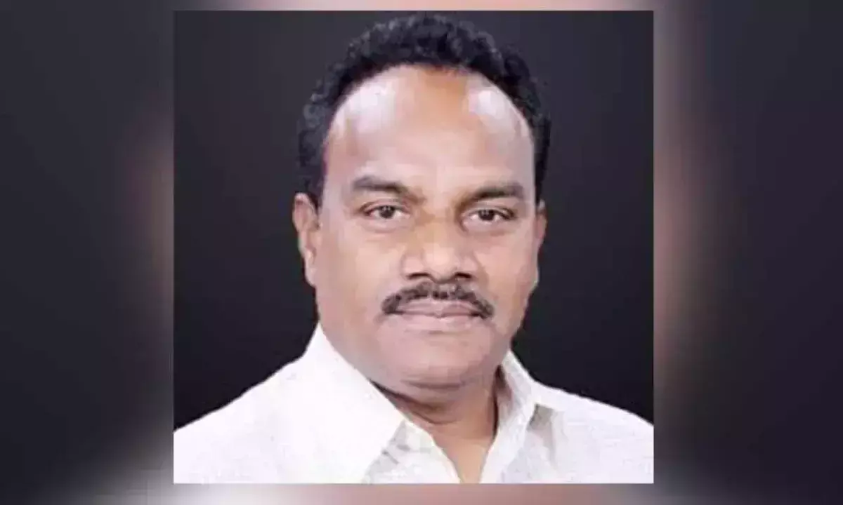राज्य सरकार ने आदिवासियों की 300 करोड़ रुपये की केंद्रीय राशि रोक रखी है: गोदेम नागेश