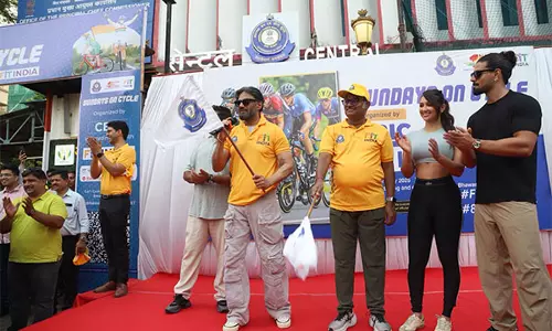 Sunil Shetty ने फिट इंडिया संडे ऑन साइकिल का किया समर्थन