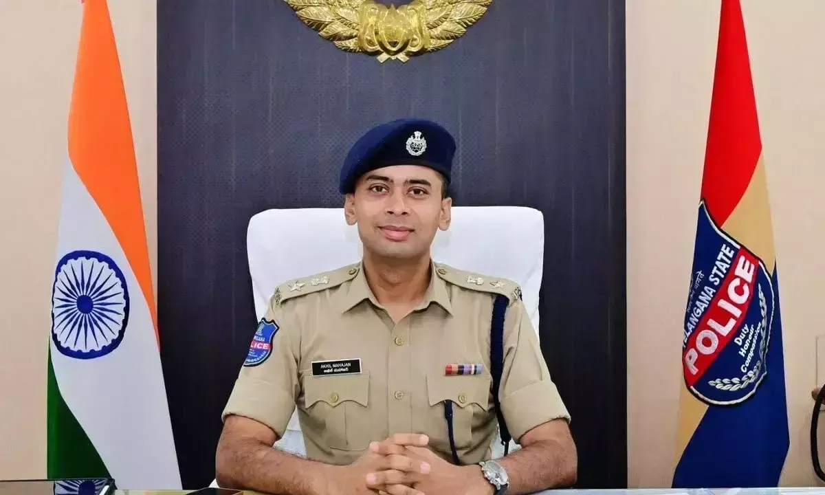 Telangana: साइबर अपराधों से सावधान रहें: एसपी Telangana: साइबर अपराधों से सावधान रहें: एसपी