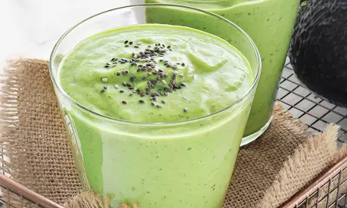 त्वरित और आसान, अपने दिन की स्वस्थ शुरुआत के लिएavocado smoothie recipe त्वरित और आसान, अपने दिन की स्वस्थ शुरुआत के लिएavocado smoothie recipe