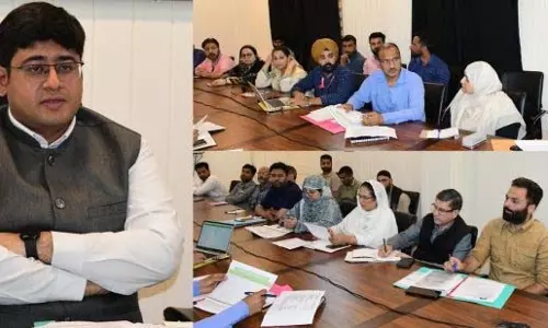 DC गंदेरबल ने AB-PMJAY के तहत DGRC बैठक की अध्यक्षता की