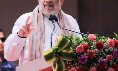 राष्ट्रीय प्रगति के लिए मजबूत सहकारी संरचना जरूरी: Amit Shah राष्ट्रीय प्रगति के लिए मजबूत सहकारी संरचना जरूरी: Amit Shah