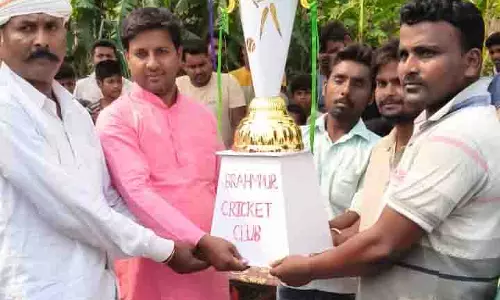 फाइनल मुकाबले में ब्रह्मपुर ने मछरियां को सात विकेट से हराया