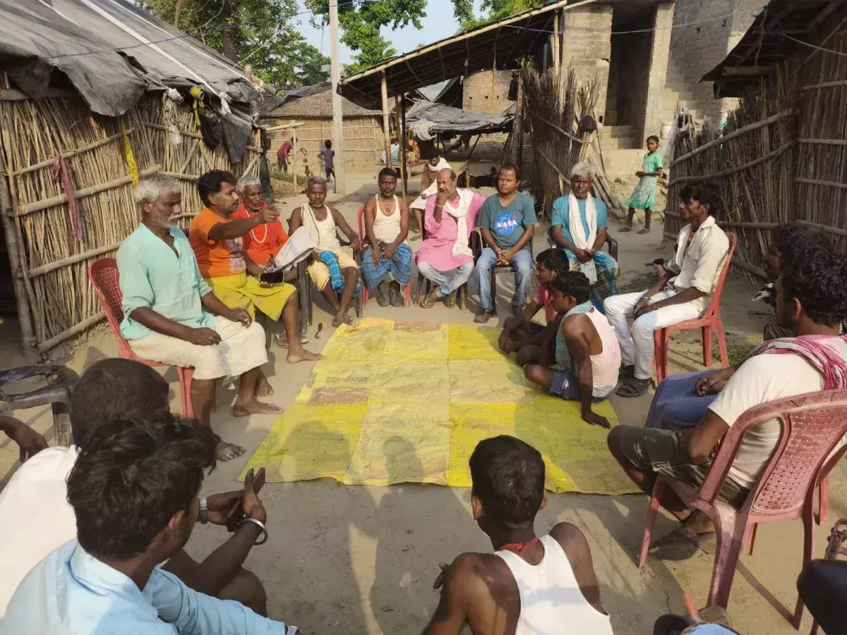 Bhagalpur: जनता की परेशानियों पर फोकस, पानी और बिजली मुद्दे पर मंथन Bhagalpur: जनता की परेशानियों पर फोकस, पानी और बिजली मुद्दे पर मंथन